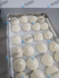 旭眾包子機(jī)上門安裝，現(xiàn)場調(diào)試完成成型效果棒！